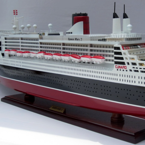 QUENE MARYY 2 Edición especial Modelo de barco de crucero de madera Decoración moderna para el hogar Barco artesanal con bandeja elegante y caja elegante - Product Image 1