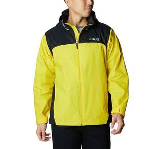 Nouvel arrivage de vestes pour hommes en nylon et polyester à manches longues avec logo personnalisé de couleur contrastée Vestes de pluie de style de rue à vendre - Product Image 1