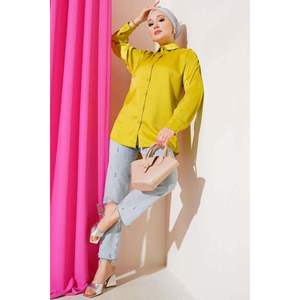 Haut en Satin pour femme vert huile taille XL col à volants demi-manche longueur tissu Spandex respirant haut tissé de haute qualité - Product Image 3