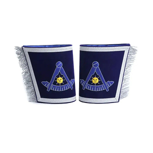 ถุงมือหนังสำหรับอัศวินเทมพลาร์มาโซนิกมีกระดุมและลายกากบาท - Product Image 1