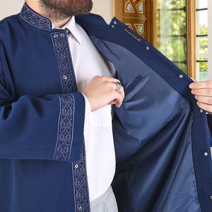 Imame Robe Fabriquée à la main de luxe avec une touche d'élégance pour les occasions spéciales Hommes Groom Collections de mariée 2025 - Product Image 5