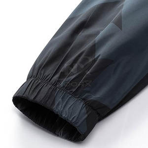 แจ็กเก็ตกันลมไซส์ใหญ่พิเศษสไตล์สตรีทสำหรับผู้ชายแจ็คเก็ตกันลมระบายอากาศได้ดี - Product Image 4