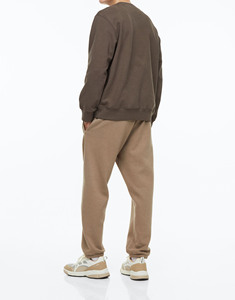 กางเกงวิ่งออกกำลังกายผู้ชาย แบรนด์ส่วนตัว น้ำหนักเบา ปักลาย เอวกลาง แห้งเร็ว เหมาะสำหรับวิ่งและเข้ายิม - Product Image 4