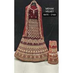 Lehenga Choli Ligero de Terciopelo con Mangas Cortas para Adultos, Bordado de Primera Calidad, Formal, Festivo, Estilo Indio-Pakistaní - Product Image 4