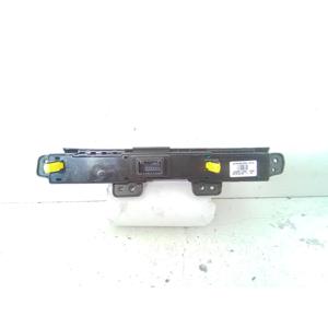 ปุ่มฉุกเฉินและระบบล็อคประตู KIA Stonic Series 4d6361-1000 (17>) - Product Image 3