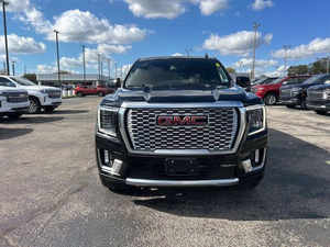 GMC Yukon XL 4x4 Denali 2022, SUV de 4 Puertas, Usado, Un Solo Propietario, Emisiones Euro III, Pantalla Táctil de Cuero, Navegación, Cámara Trasera, Head-up Display - Product Image 2