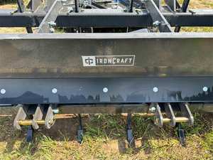 Lame/raclette de déchiquetage IronCraft 3206 pour rails 2025, robuste et conçue pour un nivellement de précision - Product Image 6