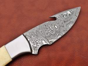 Couteau à épiler à crochet en acier damas forgé à la main, lame à pointe de chute en cuir de vache, support OEM - Product Image 4