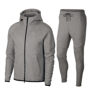 2024 Unisex Custom Logo 100% Polyester Jogging Suit Thick Heavy Tracksuit with Sweatpants Hoodie Winter Adult Collection for Men - Product Image 3