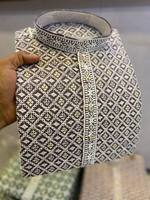 Kurta Pajama formel pour homme en tissu Lakhnavi avec broderie dorée et motif géométrique