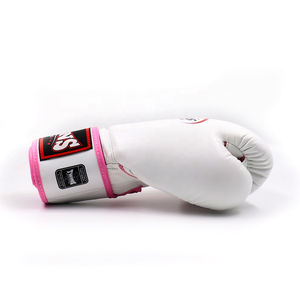 Diseña tus propios guantes de boxeo Peso ligero Cómodo Guantes de boxeo de la mejor calidad En stock - Product Image 3
