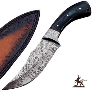 Cuchillo de caza de acero de Damasco personalizable OEM hecho a mano mango de madera pakka patrón trenzado Funda de cuero para EDC - Product Image 1