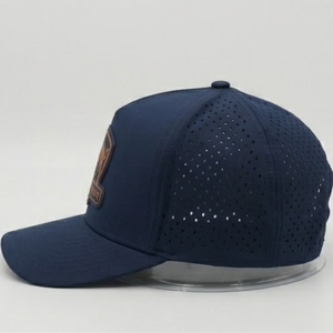 Gorra de golf deportiva de alto rendimiento con 5 paneles, parche de PVC personalizado, resistente al agua, corte láser, venta al por mayor, Vietnam - Product Image 3
