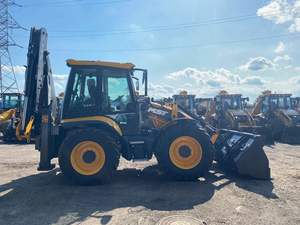 Modèle de chargeuse-pelleteuse MST M544 2023 à vendre avec des composants de base, boîte de vitesses de pompe à roulement de moteur - Product Image 3