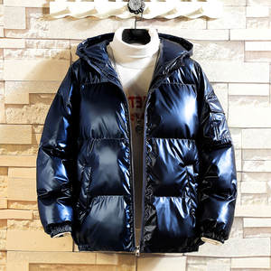 Chaqueta de invierno de alta calidad para hombre con cuello levantado Diseño de burbujas de moda Logotipo personalizado en la parte delantera - Product Image 4