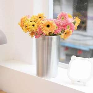 Vase en métal décoratif pour fleurs, pour salon, maison, hôtel, bureau, table, décoration intérieure moderne, style d'affichage élégant - Product Image 1