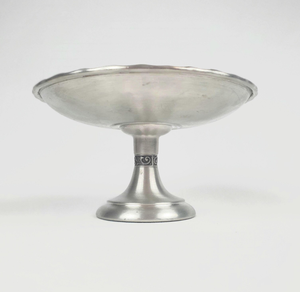 Support à gâteau en métal décoratif écologique fait à la main pour la maison et l'hôtel, accessoire pour gâteaux de mariage et de fête - Product Image 5