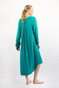 ชุดเดรสลำลองสำหรับผู้ใหญ่ผ้าโพลีเอสเตอร์ย้อมสีล้วนแขนยาวคลุมเข่าชุดเดรสลำลองแฟชั่นแบบกำหนดเองใหม่สำหรับฤดูร้อน - Product Image 2