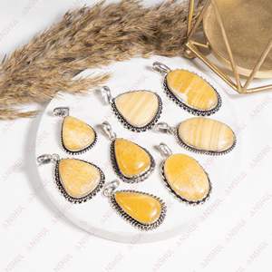 Pendentif en aventurine jaune de qualité supérieure, cristaux de guérison pour la méditation, bijoux pour les occasions spéciales, prix de gros. - Product Image 2