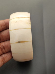 Brazalete de Hueso de Búfalo Natural, Joyería Artesanal de Hueso de Búfalo - Product Image 5