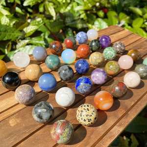 Fabrication sur mesure d'usine, pierres naturelles sculptées de style amour, mélange de mini-boules de cristal, pierres précieuses décoratives, guérison, vente de Pâques - Product Image 3