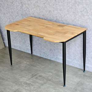 Escritorio de Juegos Ergonómico Moderno GD68072 de 120x70cm, Madera de Caucho con Patas de Hierro, Sistema de Ensamblaje CONE, Escritorio para Computadora de MDF - Product Image 5