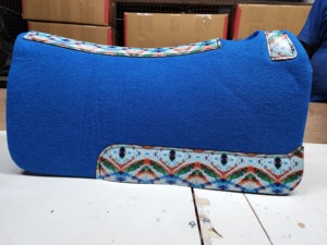 Accessoires d'équipement de course personnalisés en gros Tapis de selle en feutre de laine profilée pressée épaisse Equitation Western Logo personnalisé - Product Image 4