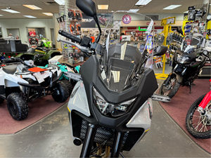 Disponibles Ahora: Motocicletas Transalp Adventures 2025 Nuevas en Stock - Product Image 3