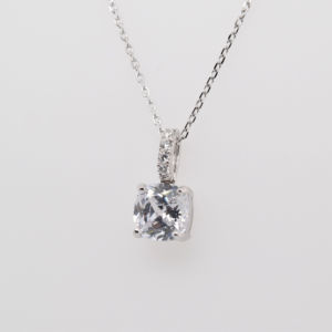 Luxe Unisexe 925 Collier En Argent Faux Diamant Blanc Plaqué Or Zircon Premium Spécial CIC Coupe Style Classique pour les Fêtes - Product Image 1