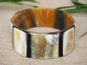 Market Most Popular Affordable Cow Buffalo Camel Horn <b>Bracelet</b> Bangle for Women and <b>Girls</b> Antique Fashion Bangle Jewelry Use - Product Image 4