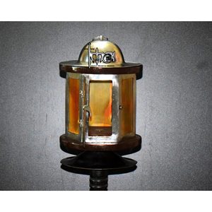 Linterna de Queroseno de Estilo Medieval - Product Image 3