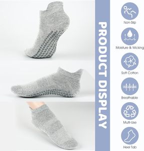 Chaussettes de sport antidérapantes pour femmes et hommes Chaussettes de yoga et de barre aux pieds nus avec poignées confortables - Product Image 2
