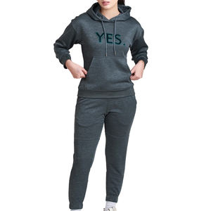 Survêtement polaire d'hiver lourd personnalisé pour femmes à manches longues surdimensionné deux pièces ensemble Street Wear pour l'hiver - Product Image 1