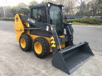 Minipala Gommata XC750K Durevole 4WD per Agricoltura e Costruzioni, Caricatore Tutto Terreno con Cabina Opzionale Climatizzata