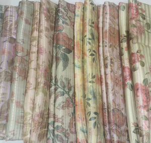 Tela brocada banarasi zari con estampado elegante - Product Image 1