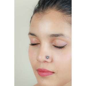 Piercing Nasal de Plata 925 para Mujer, Diseño Floral Tribal Nazakat Rawa Ball, Joyería Cultural Coleccionable Swadeshi Pitara - Product Image 2