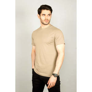 เสื้อยืดคอกลมผ้าฝ้ายพื้นฐานสำหรับผู้ชาย "ROCIO" ผ้าเจอร์ซีย์ 100% ปักโลโก้ ทรงหลวม น้ำหนัก 220 กรัม ป้ายยี่ห้อสั่งทำ เสื้อยืดออกกำลังกาย - Product Image 2