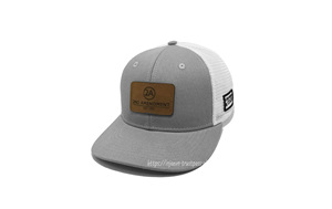 Gorra deportiva de 6 paneles hecha en Vietnam con logotipo de parche de cuero, gorra de camionero de malla blanca cómoda estructurada, hecha en Vietnam - Product Image 2