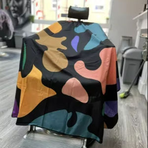 Capa de Barbero Profesional para Hombre, Impermeable, de Poliéster Antiestático, con Broches, Logotipo y Talla Personalizables - Product Image 4