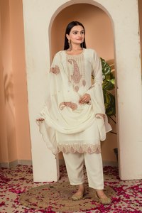 Nouvelle collection de travaux de broderie lourds Kurti Pari avec ensemble Dupatta Style traditionnel pour la fête avec fil et travail de séquence - Product Image 5