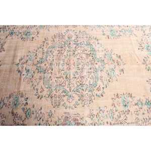 Alfombra Turca Vintage de 5.4x8.4 pies, Alfombra Azul con Diseño de Patchwork - Product Image 4