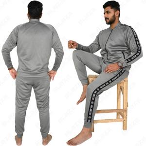 Pullover personnalisé grande taille ensemble de survêtements à capuche avec logo pour hommes pantalons de survêtement et sweat à capuche panneaux contrastés survêtement pour hommes - Product Image 6