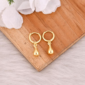 Boucle d'oreille minimaliste en laiton plaqué or jaune faite à la main cadeau d'anniversaire pour ses bijoux de charme boucles d'oreilles de mode - Product Image 5