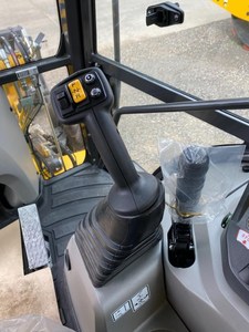 Tractor NewHolan a buen precio - Product Image 3