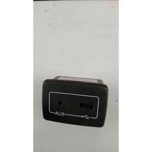 FIAT 500 Série L (351_352) (12>) Prise AUX/USB 7356272650 - Product Image 2