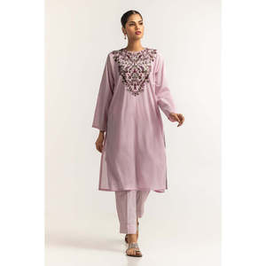 Chemise décontractée prête à porter en lin rose teint avec broderie florale et pantalon assorti en tissu Nep Lawn - Product Image 3