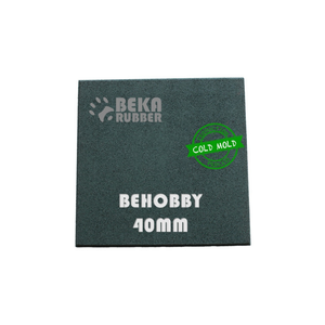 Dalles de sol en caoutchouc pour aire de jeux extérieure Behobby de 40 mm à fond plat pour école maternelle rouge vert noir tapis de sécurité moulés à froid - Product Image 1