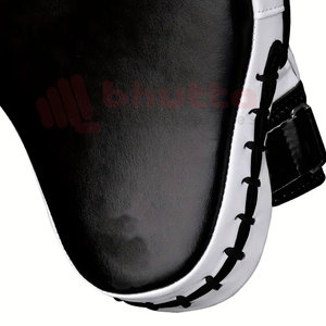 Vente en gros de mitaines de boxe MMA Focus en cuir et coussinets d'entraînement de boxe thaï évacuant l'humidité - Product Image 3