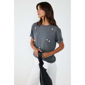 T-shirt à col rond orné de pierres florales anthracite - Product Image 4