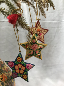 Kashmir Paper Mache Indoor Christmas Decorations <b>Stars</b> Shape Ornament - Product Image 5